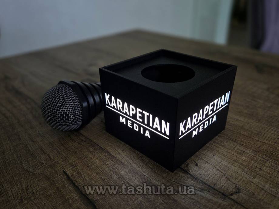 Illuminated Microphone Cube (Flag) with Logo