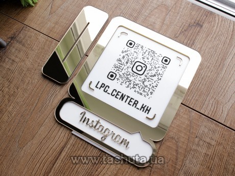 Wizytówka na Instagram z plastiku z kodem QR 250x315mm, złoto lub srebro