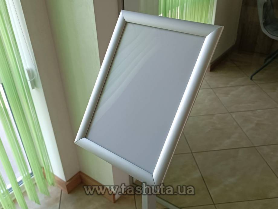 Inclined A3 Floor-Standing Information Stand (297x420mm)