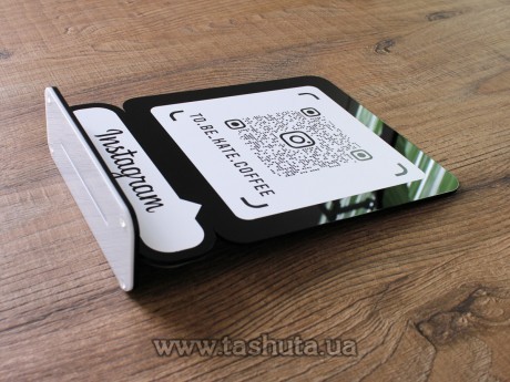 Wizytówka na Instagram z kodem QR z akrylu 200x250mm