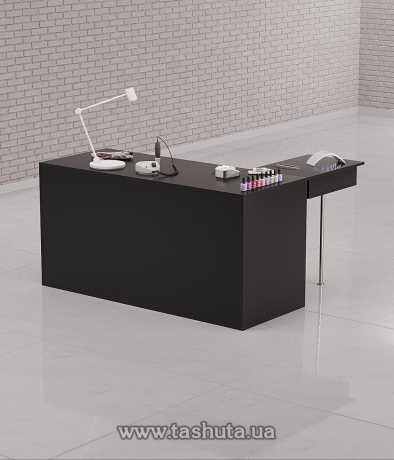 Стол маникюрный, 150х120х75х60 cм