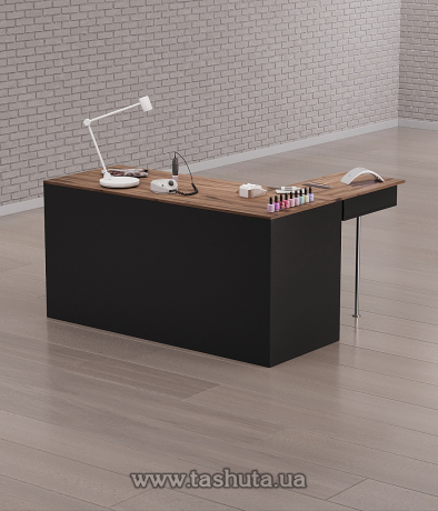 Стол маникюрный, 150х120х75х60 cм