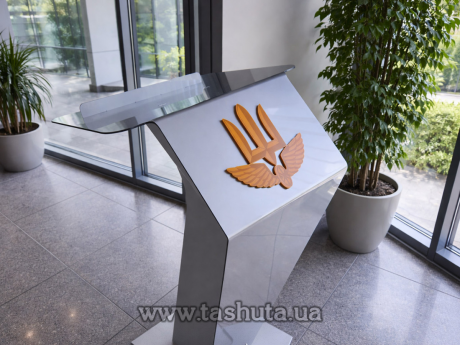 Трибуна для выступлений, стойка, кафедра