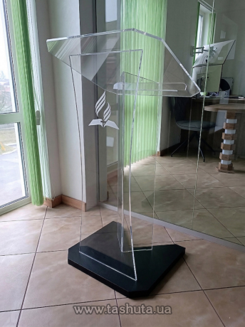 Прозора трибуна для сцени з акрилу 10мм, А2 формату