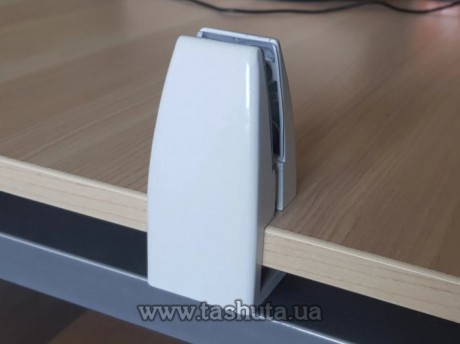 Зажимной крепеж