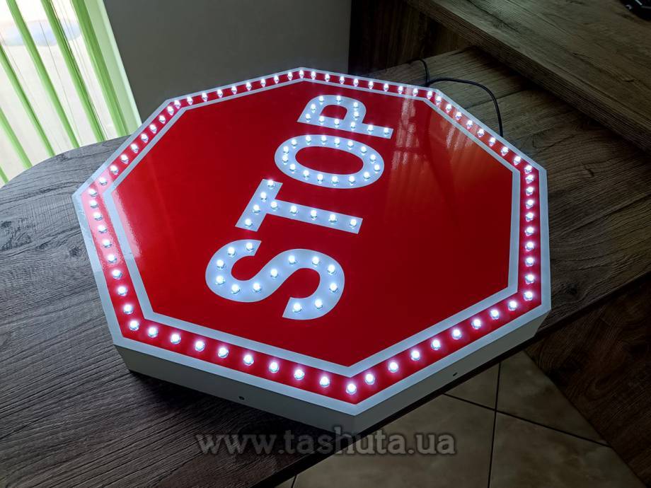 "Stop" LED Road Sign 600x600mm