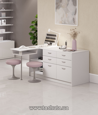 Стол маникюрный, 150х120х75х60 cм