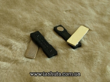 Бейдж металлический с окошком для наклейки (латунь), 70х25 мм