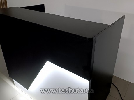 Lada recepcyjna „Miami”, lada biurowa podświetlana, 150x110x75 cm