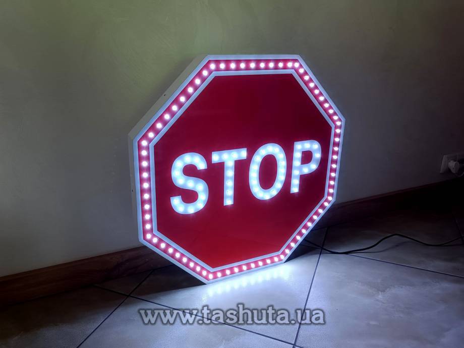 "Stop" LED Road Sign 600x600mm