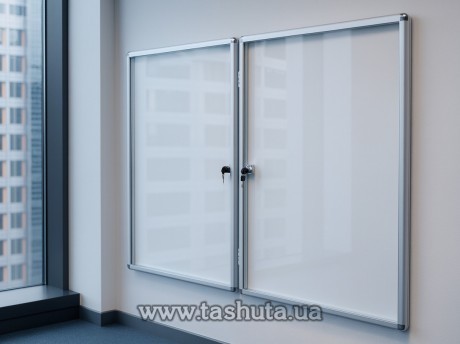 Tablica informacyjna na dwa moduły 600x800 mm