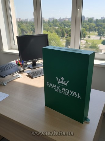 Skrzynka na ankiety i listy z plastiku PCV 300x400mm