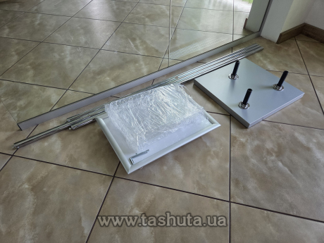 Стойка для брошюр и листовок с кликсистемой А3