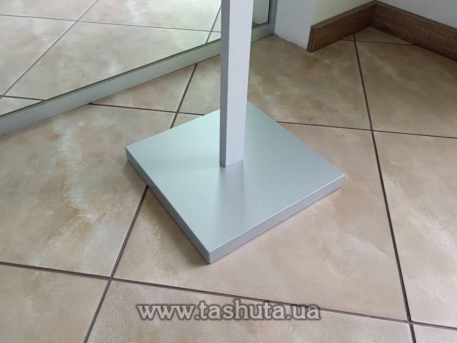 Freestanding B2 Poster Stand