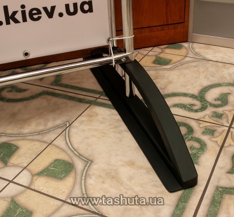 Ścianka reklamowa (ściana reklamowa) 2x2 m, oczka, nogi metalowe