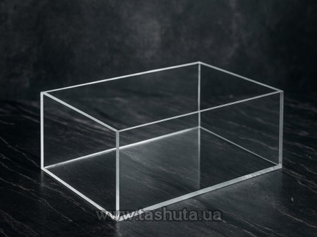 Pudełko z pleksi 200x200x150 mm