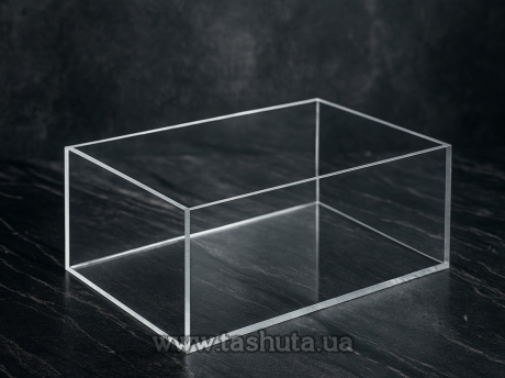 Коробка из оргстекла 200х300х150 мм