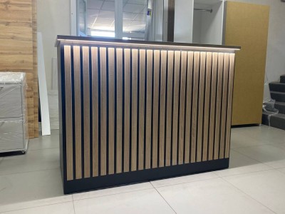 “Baffeli” Reception Desk, 180x110x65cm
