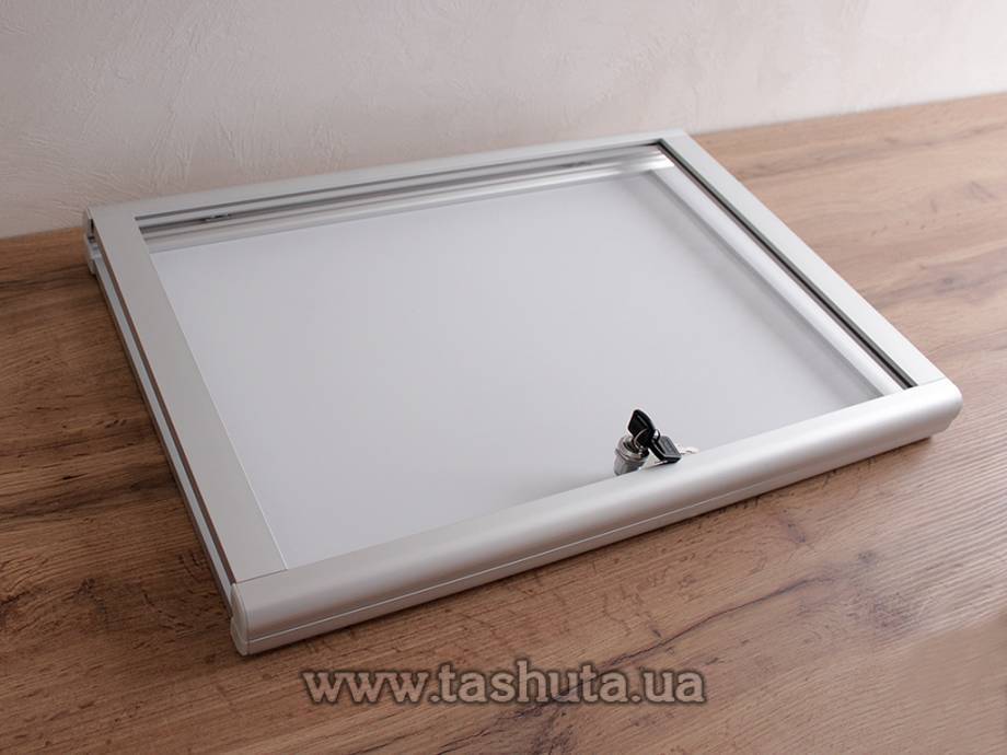 Information Board with Glass and Lock, 1000x1500mm