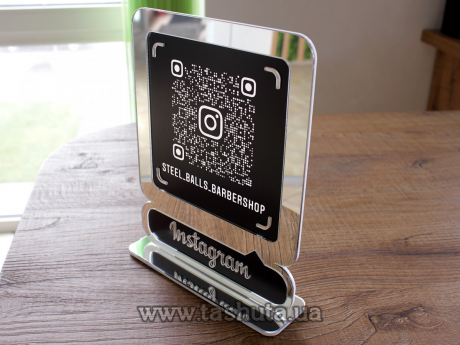 Инстаграм-визитка из пластика с QR кодом 200х250мм  золото или серебро
