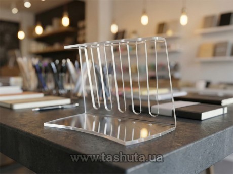 Plastikowa podstawka na długopisy na 5 szt., 145x85x75 mm