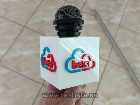 Kostka (nakładka) na mikrofon z logo przestrzenne