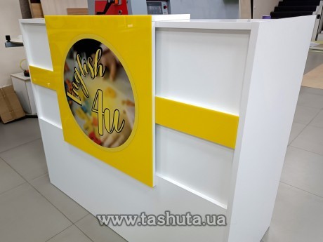 Lada recepcyjna z panelem akrylowym na logo, 130x110x60 cm