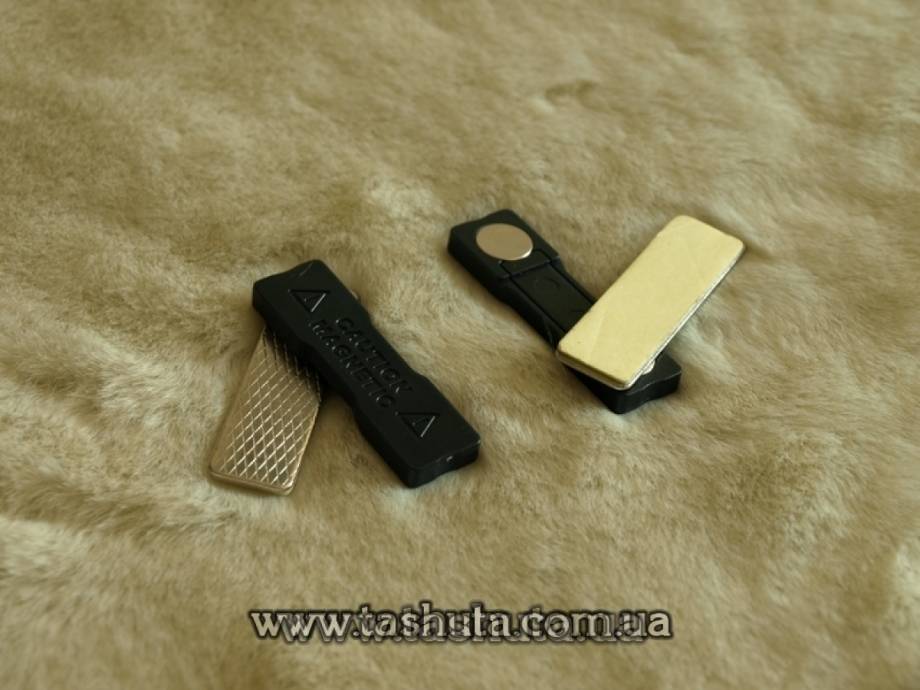 Metal Name Badge (Brass), 65x35mm