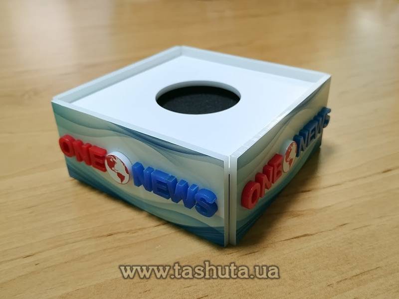Microphone Cube (Flag) with 3D Logo