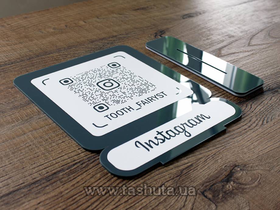 Acrylic Instagram Business Card with QR Code 200x250mm