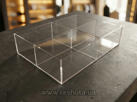 Акриловый контейнер, коробка 200х400х100 мм на 4 отделения
