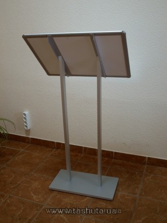 Podłogowy stojak informacyjny na dwóch nogach A2 (420x594mm)