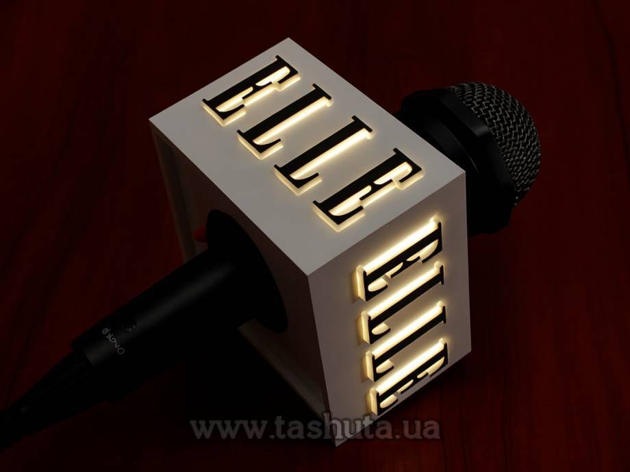 Световой кубик (насадка) на микрофон с объемным логотипом