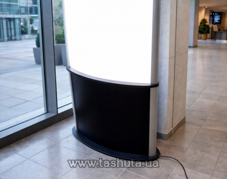 Підлоговий лайтбокс (lightbox) 650х1200 мм