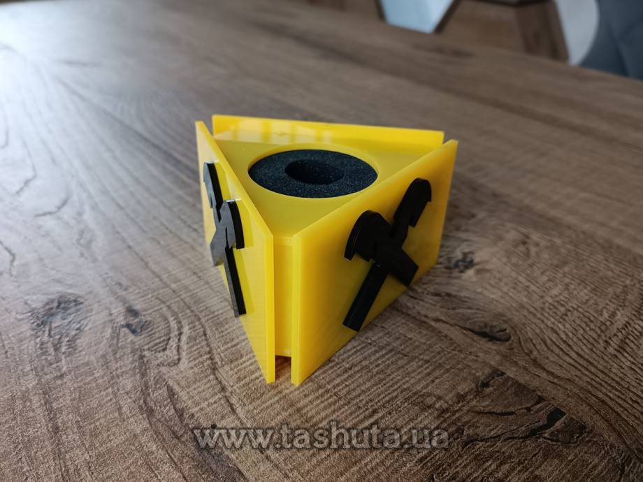 Triangular Microphone Flag with 3D Logo