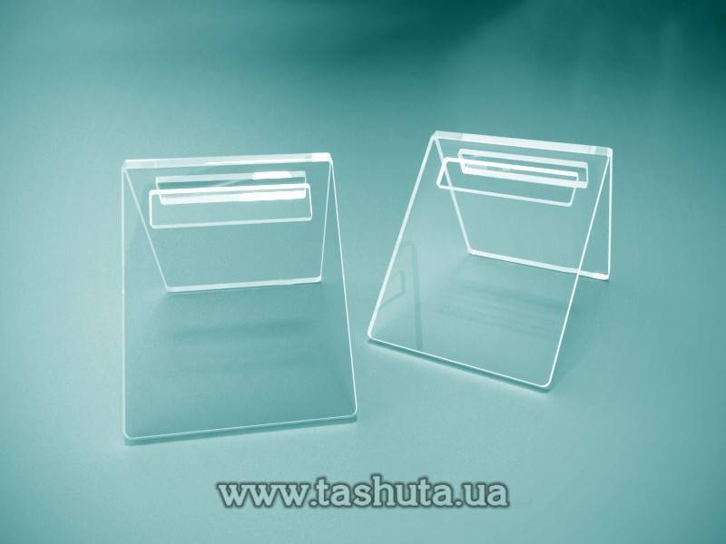 Tabletop Ring Display 40x50mm
