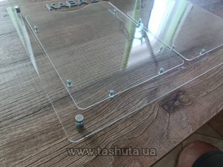 Tablica informacyjna z kieszeniami z pleksi 1290x760 mm (10 kieszeni)