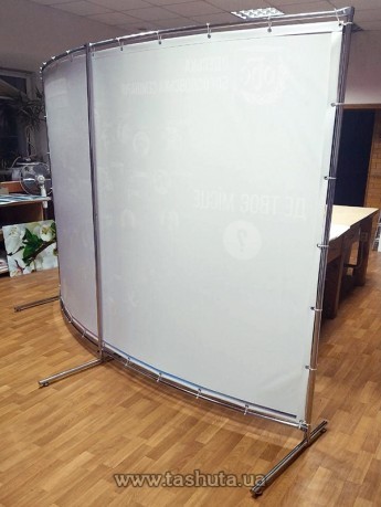 Прес-вол (Press wall) "Дуга" 2,2х3м, люверс
