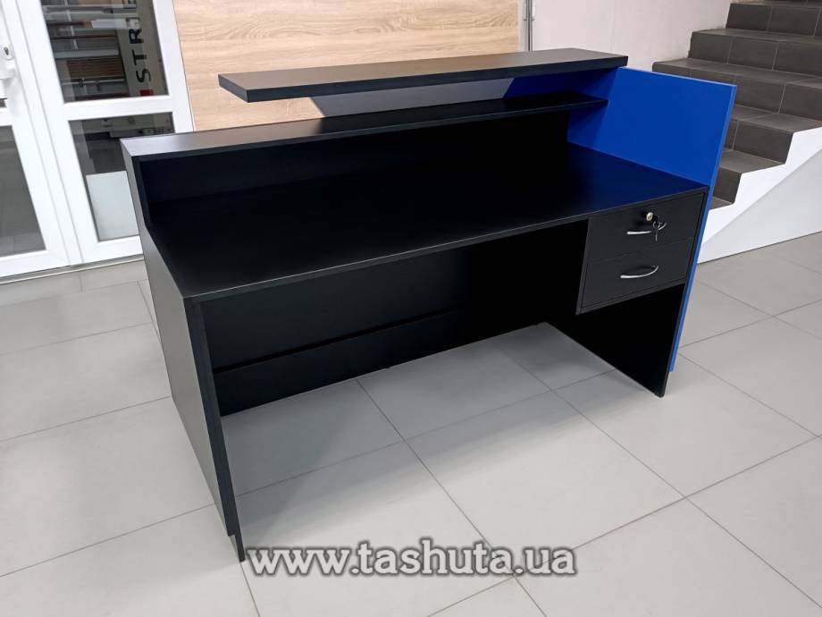 Front Desk with Acrylic Insert, 160x110x70cm