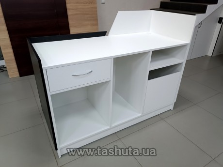 Lada recepcyjna, lada kasowa podświetlana, 170x110x62 cm