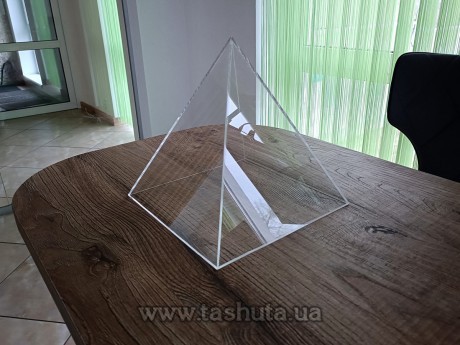Osłona ochronna „PIRAMIDA” 250x250x250 mm
